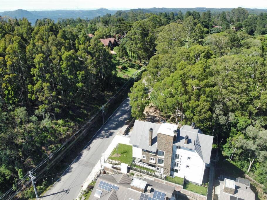 Pervoi Casa Ipe Gramado Exterior foto